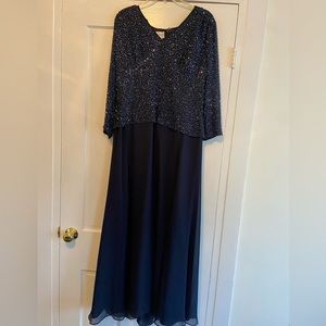 Like new! Fully beaded top formal dress